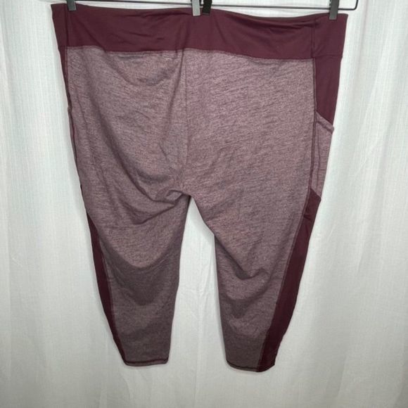 Torrid Red Crop Athletic Leggings 6 6X - Picture 2 of 3